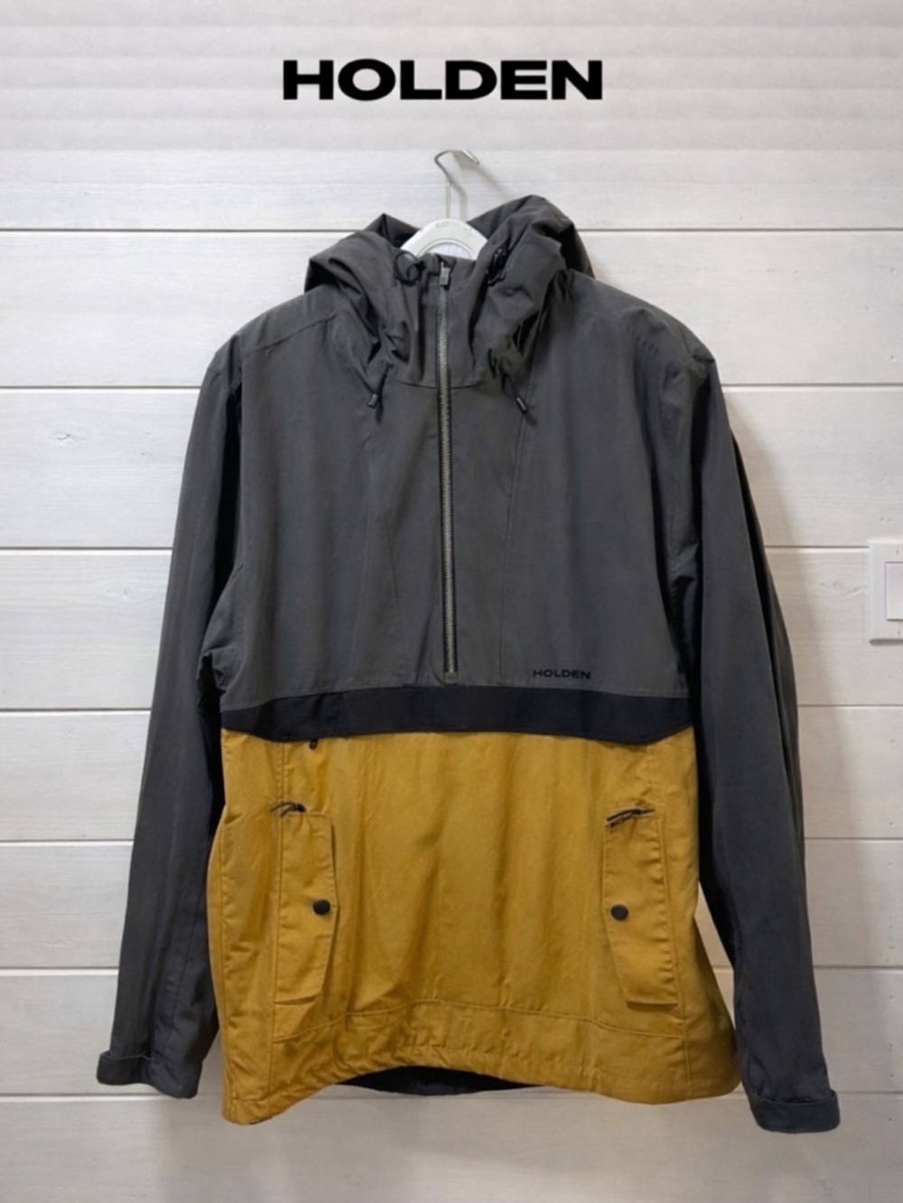 HOLDEN Two-Tone Hooded Jacket - Size L - NWOT
